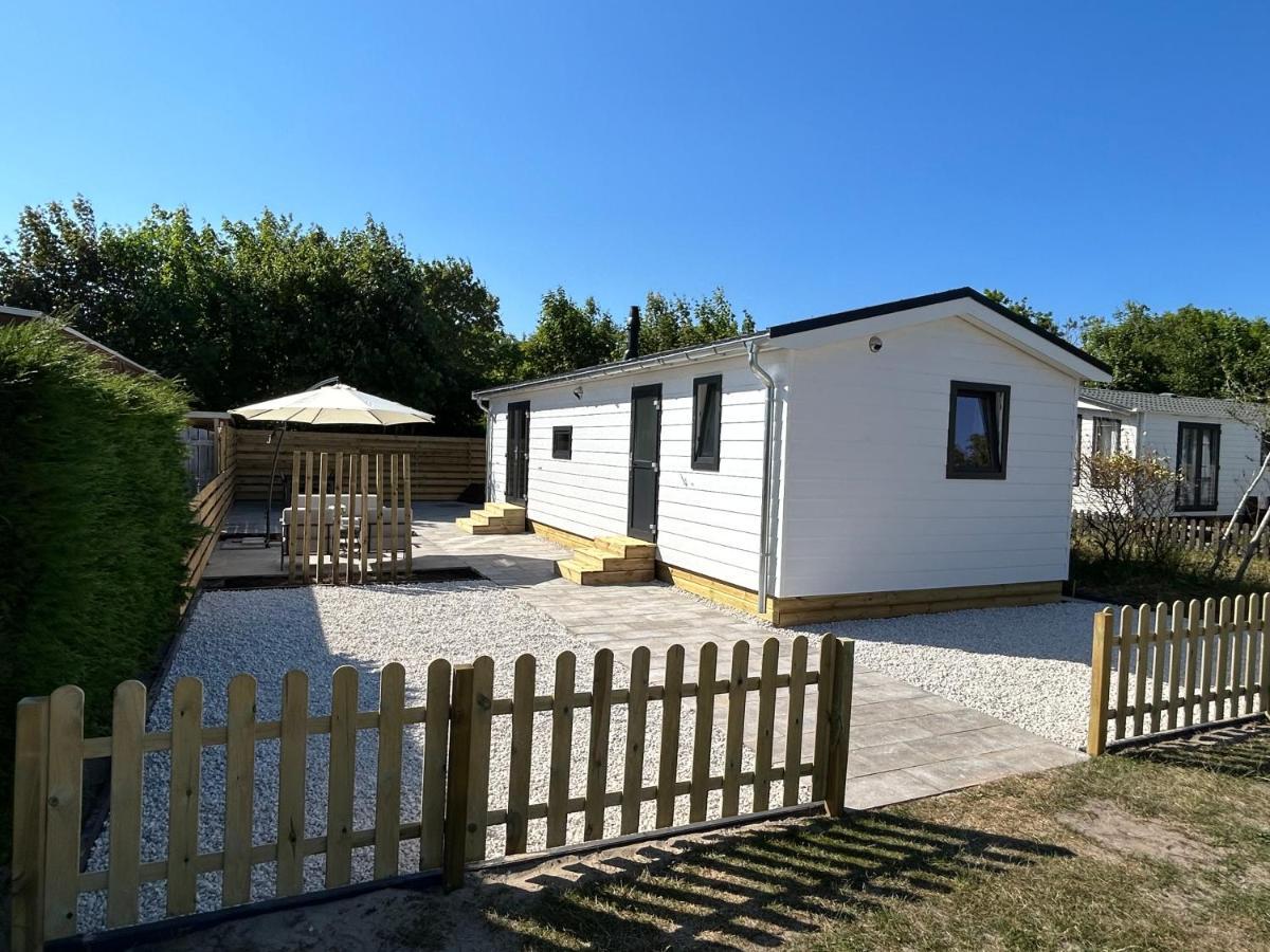 Breezy Beach Chalet Petten Exteriér fotografie